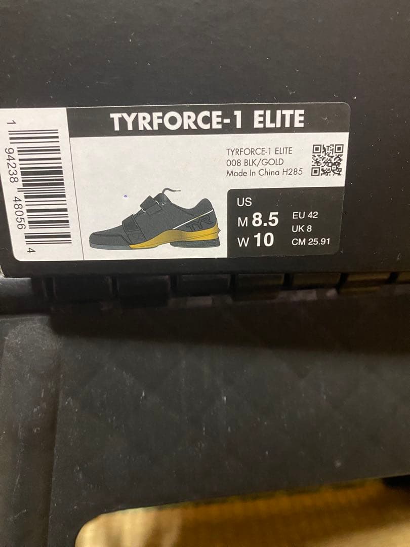 TYR Force 1 Elite ブラック／ゴールド サイズ25.9㎝