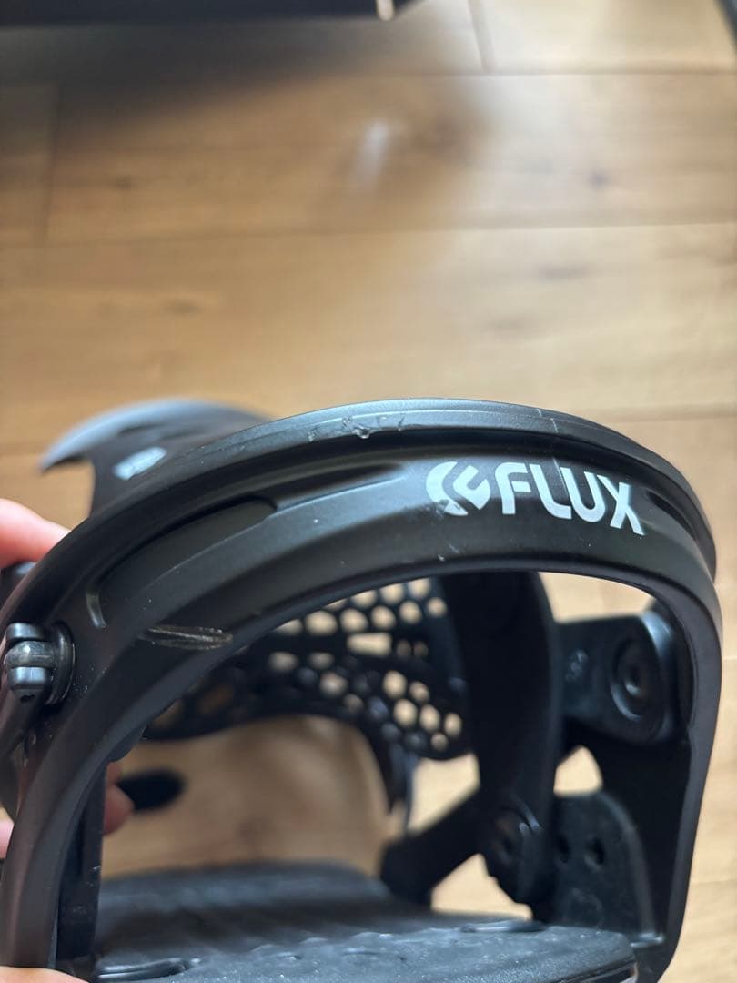 DSL M Black/White スノーボードビンディング