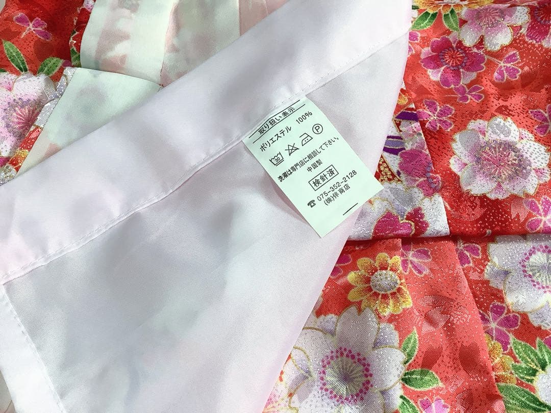 ★女の子七五三着物　三歳用一つ身　着物と被布襦袢小物セットピンク花柄の綸子★