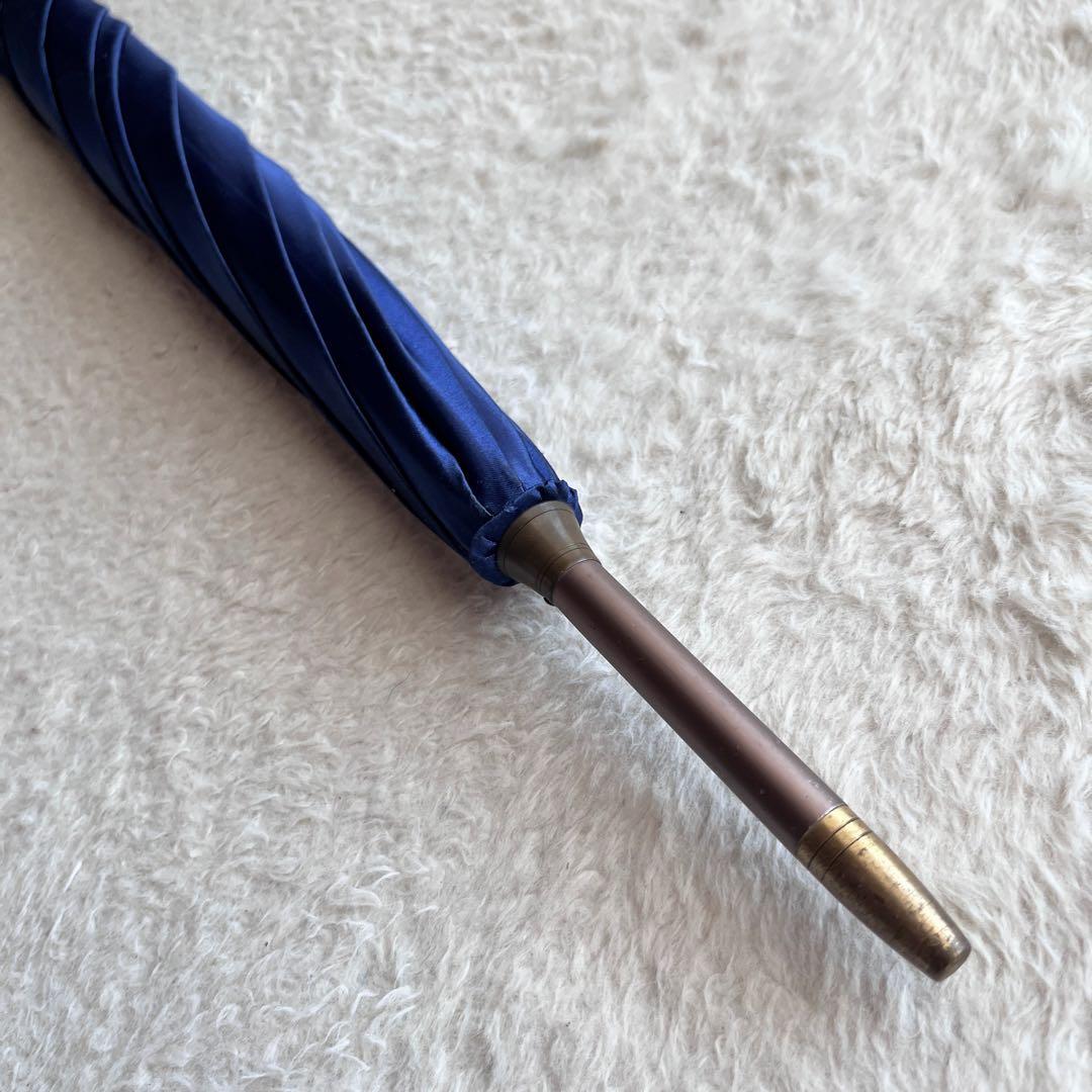 希少✨FENDI フェンディ 雨傘　傘　ロゴ　軽量　旅行　ビジネス