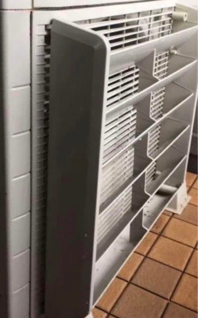 DAIKIN ダイキン　室外機　ルーバー　風向調節版　KPW937F4