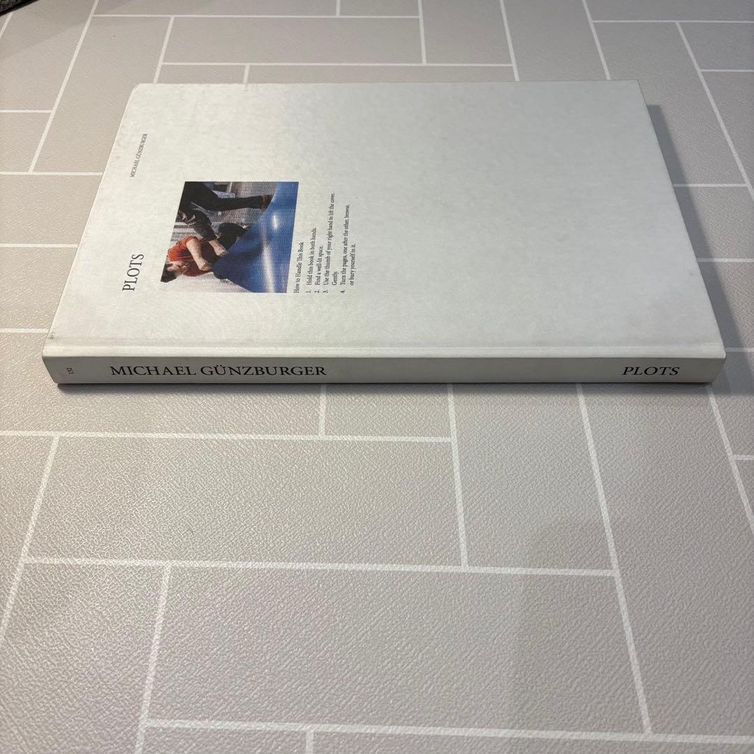 Michael Günzburger PLOTS ミヒャエル・ギュンツブルガー