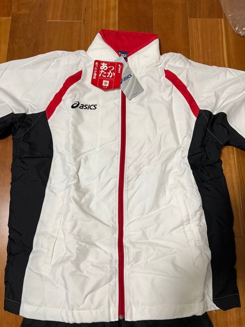 asics ウィンドブレーカーセット 未使用