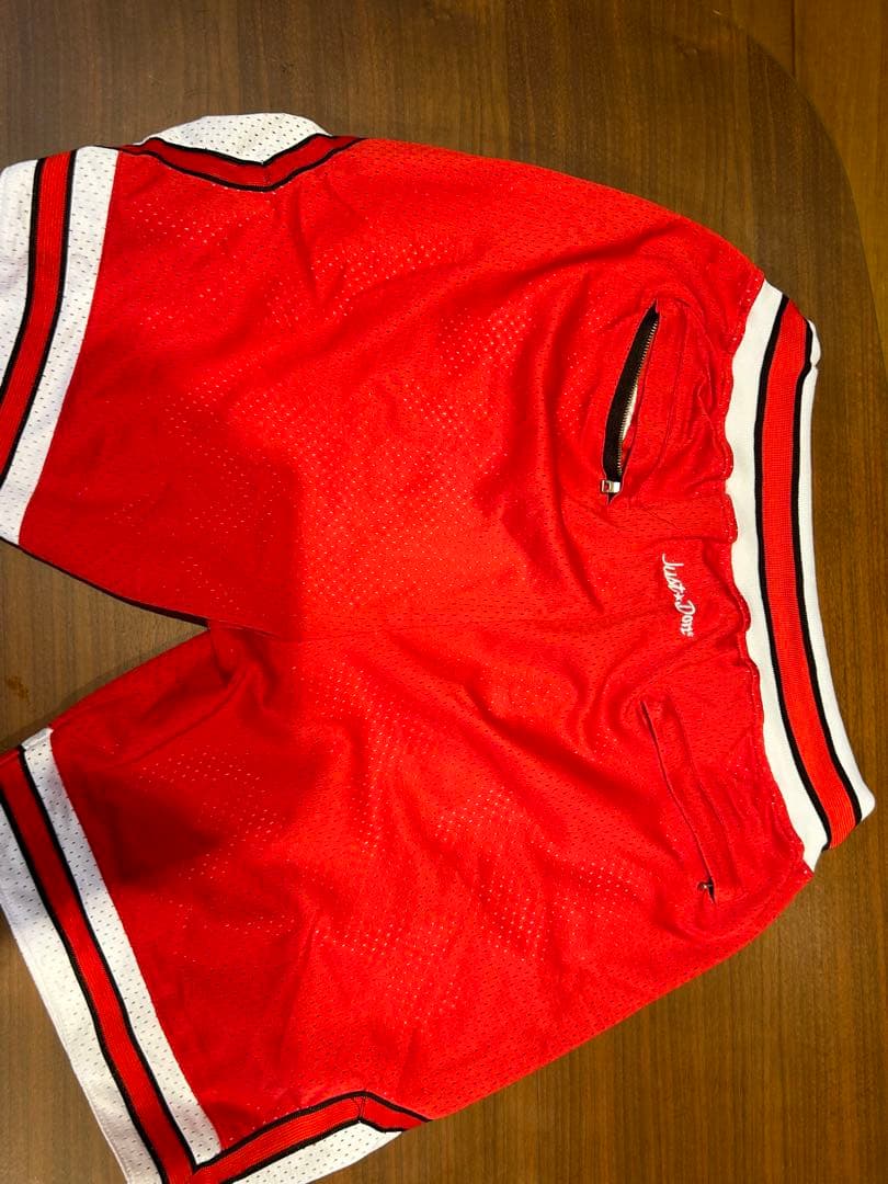 JUST DON SHORTS CHICAGO BULLS XLサイズ