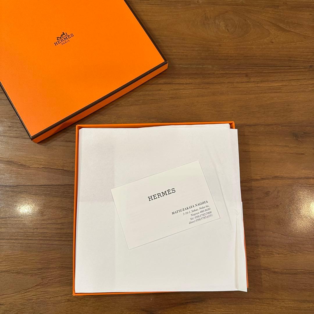 未使用品 HERMES タオルハンカチ ハンドタオル アヴァロン エルメス