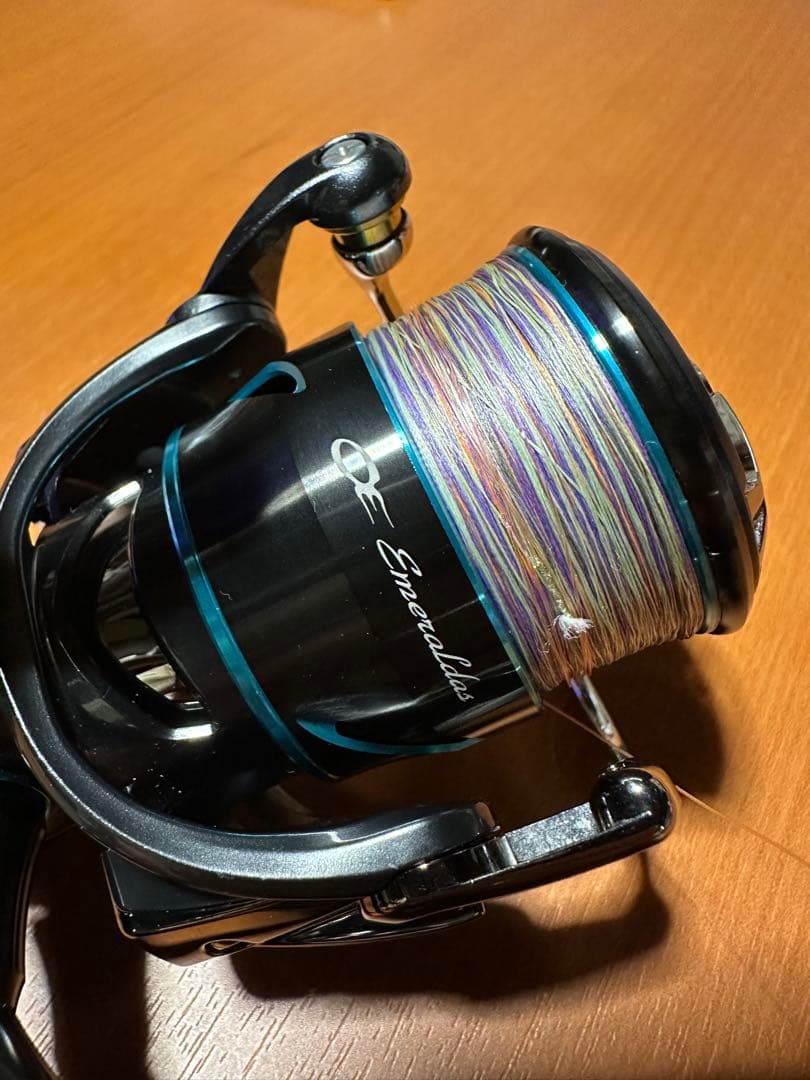 ダイワ　エメラルダス　エア　FC lt2500 リール