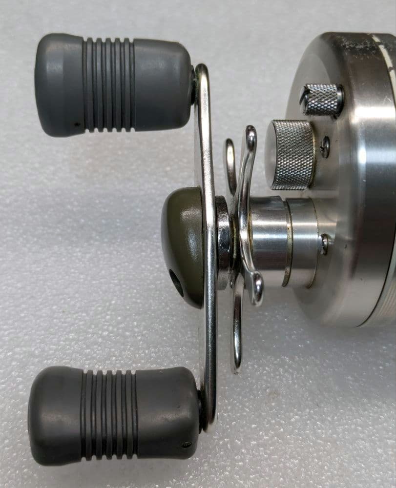 シマノ　92カルカッタ200