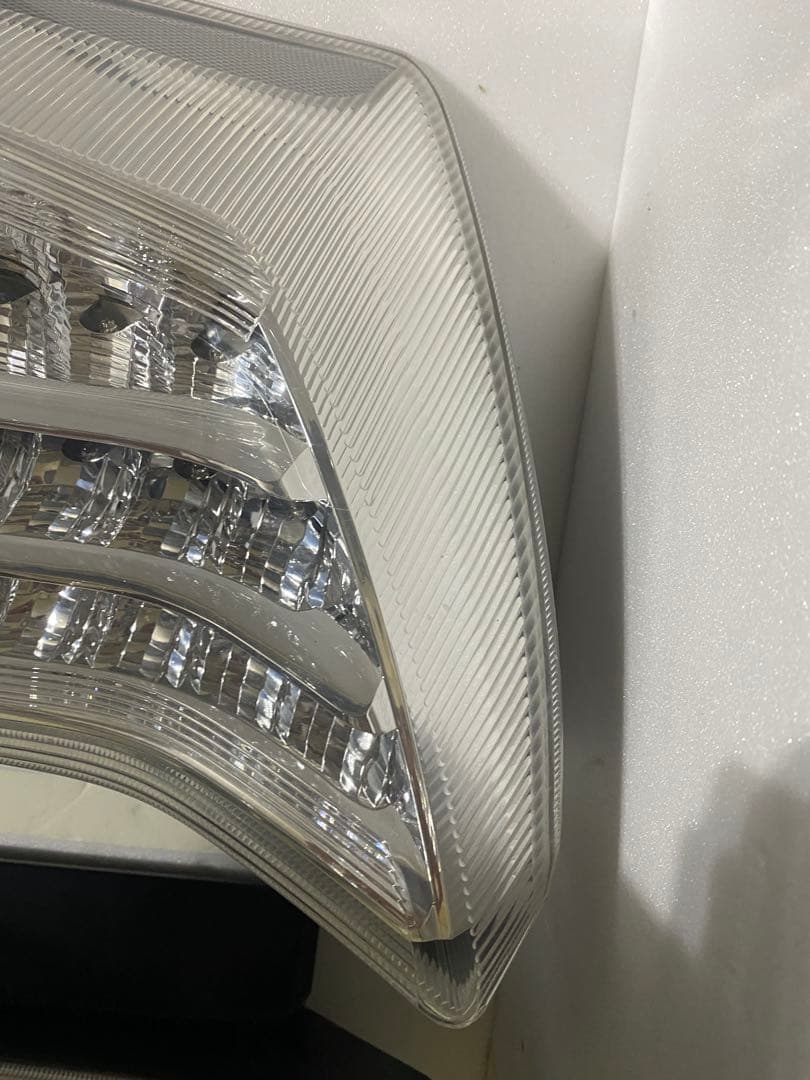 プリウス30系 テールランプ 左右セット 純正 美品