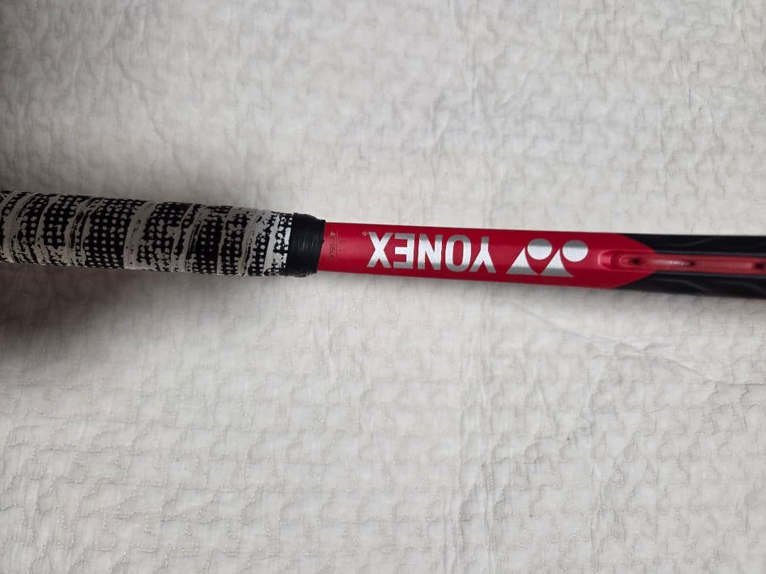 ヨネックス　ブイコア100L G1