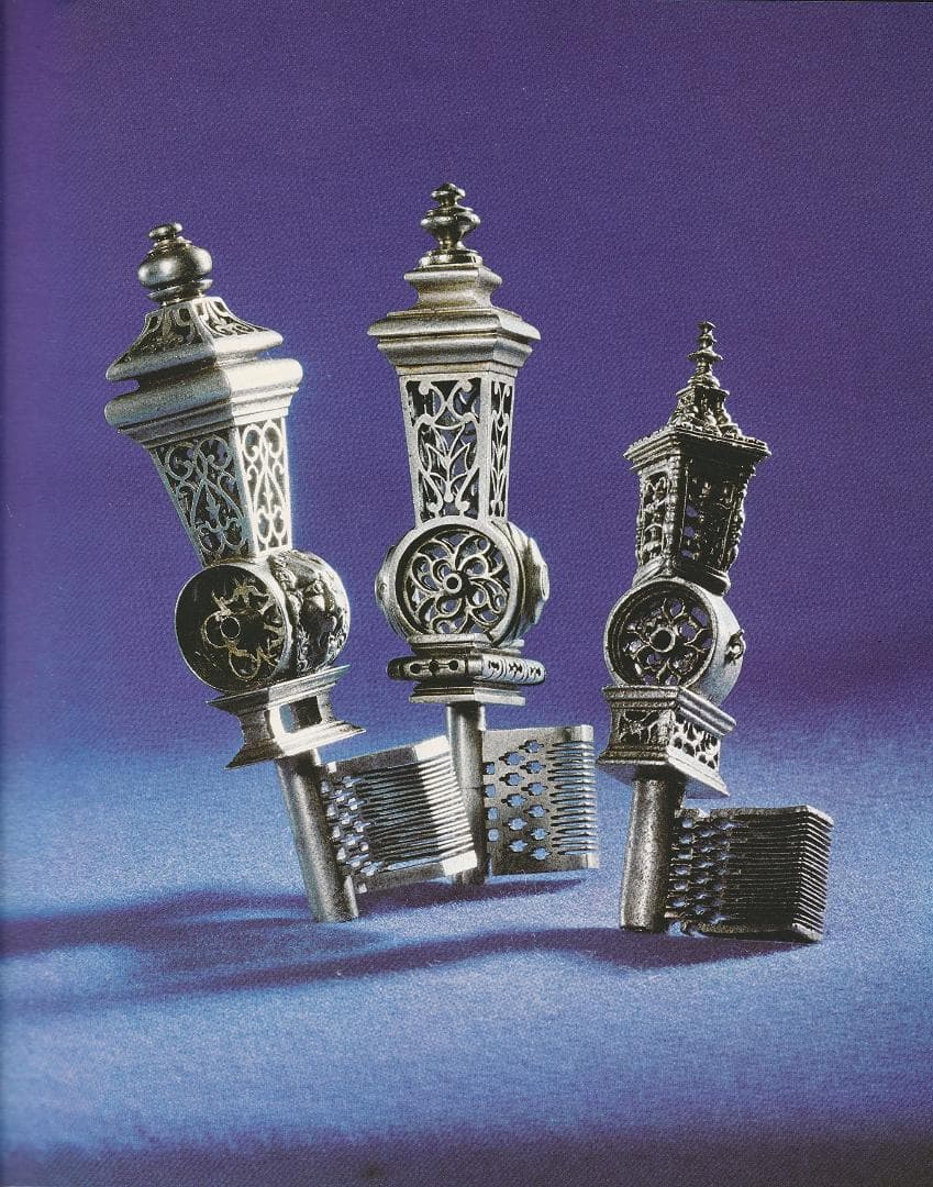 珍品洋書「西洋鍵・錠前・南京錠の歴史」フランス語版