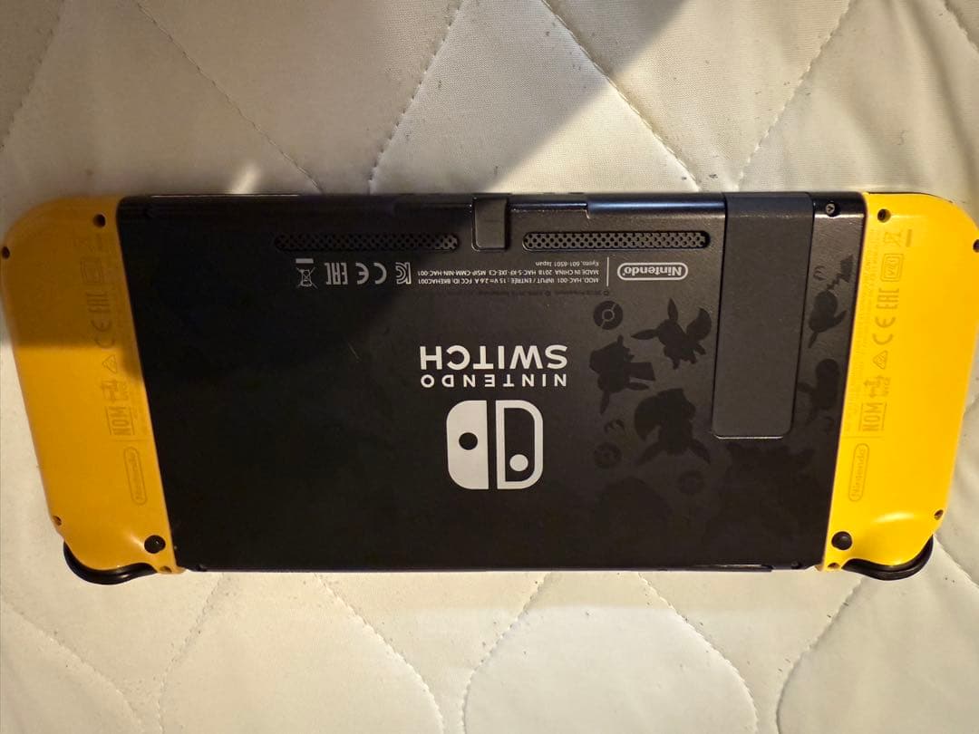 Nintendo Switch Let’s Go! ピカチュウセット セブン特典