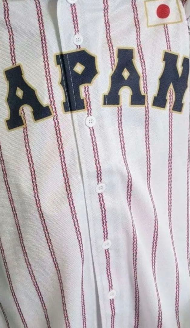 ユニフォーム 誠也缶バッチ hito