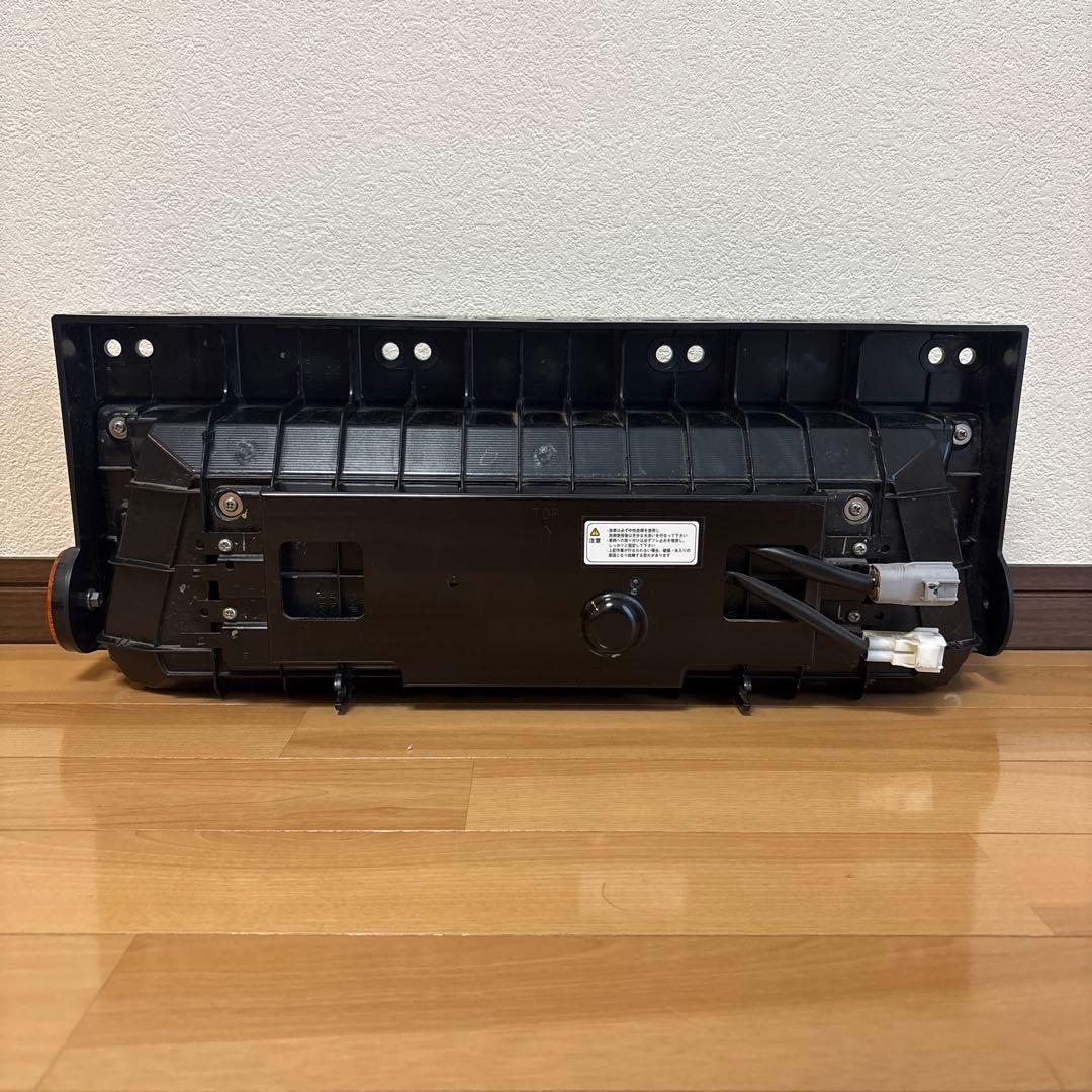 新車外し　小糸製作所　LEDテールランプ　ノーマルターン