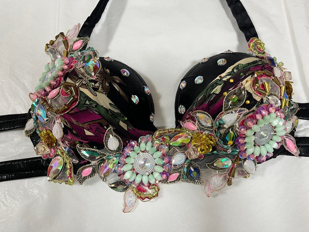 （中古）ベリーダンス　オリエンタル　衣装　黒系