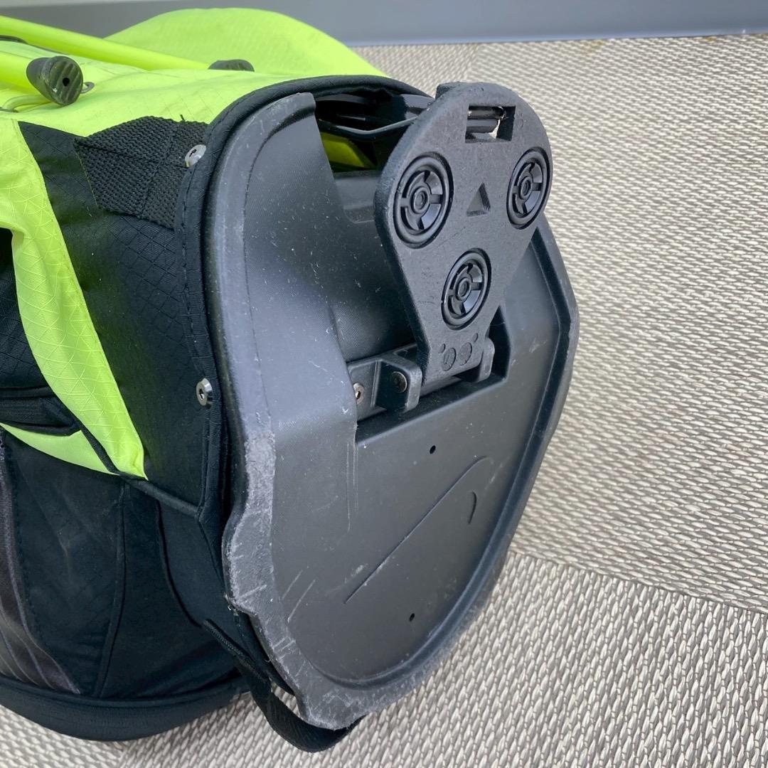 希少品 NIKE AIR HYBRID スタンド式 キャディバック ボルトカラー