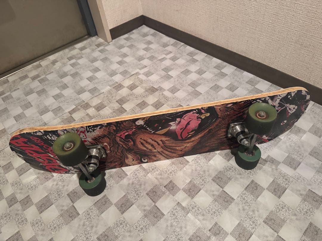 DISPLAY スケートボード ライオンデザイン 綺麗 可愛い