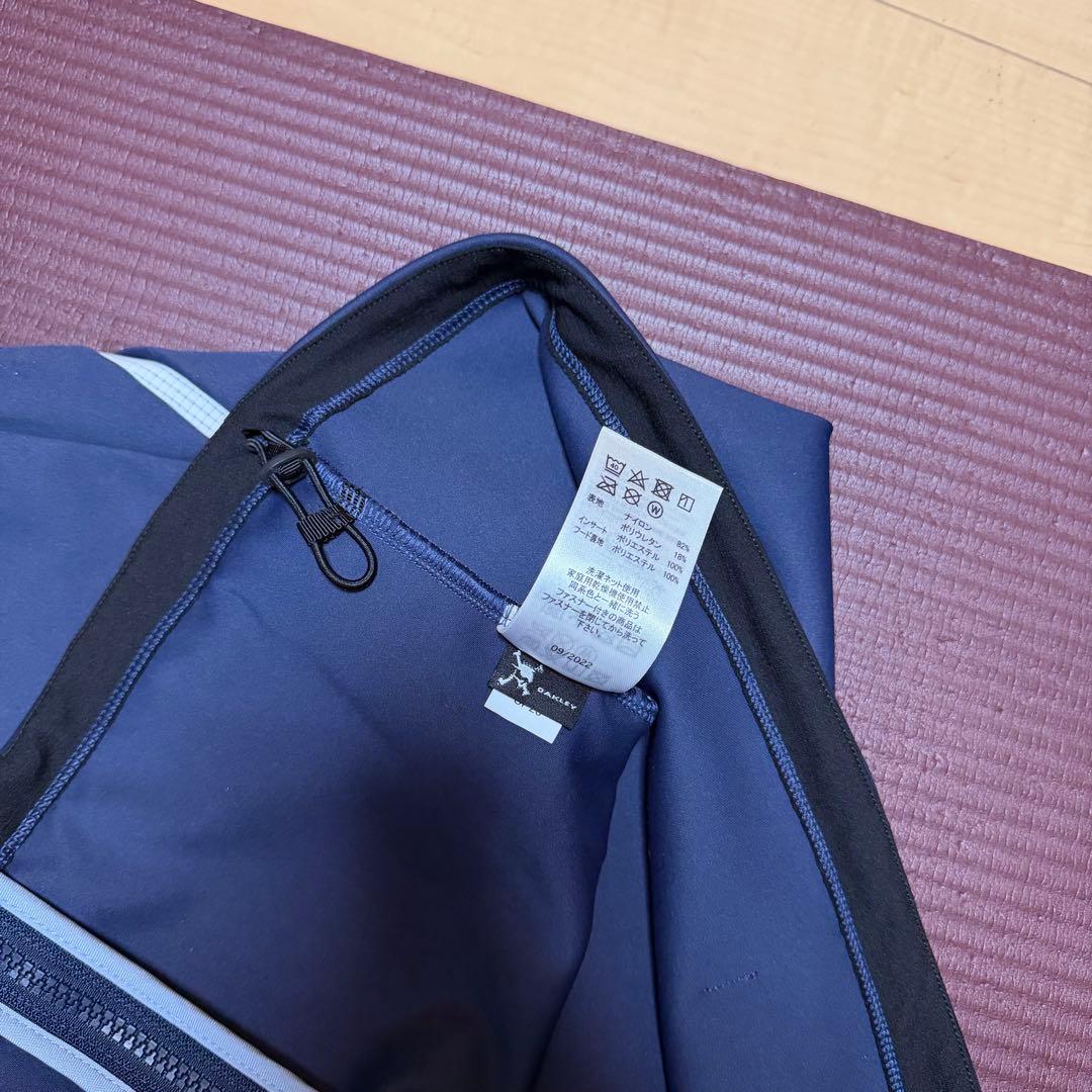 Oakley パフォーマンスフィット セットアップ ネイビー