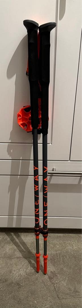 ONE WAY／TR カーボン バリオ ポール