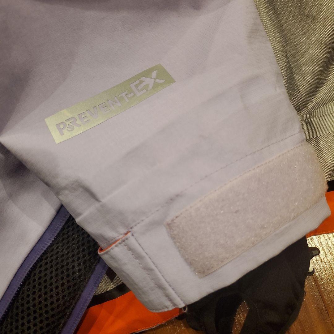 み*ぃ様 MOUNTAIN ROCKSTAR スノーボードウェア