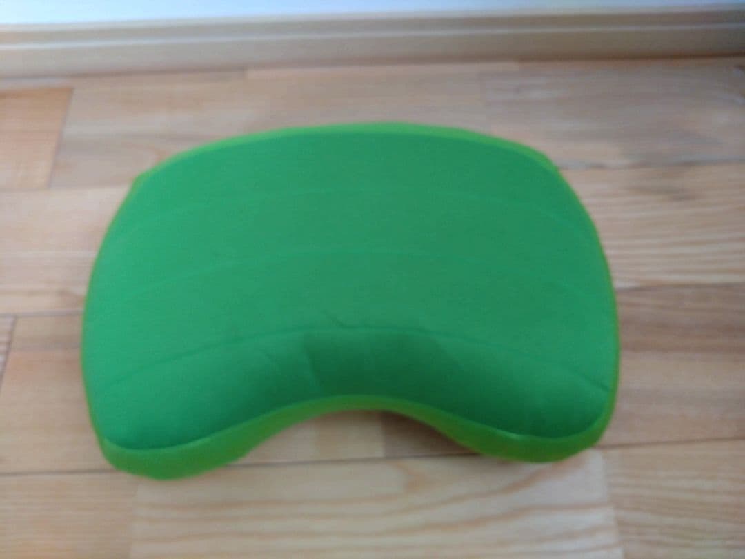 シートゥサミット　エアピロー、サーモリアクターエクストリームの２点