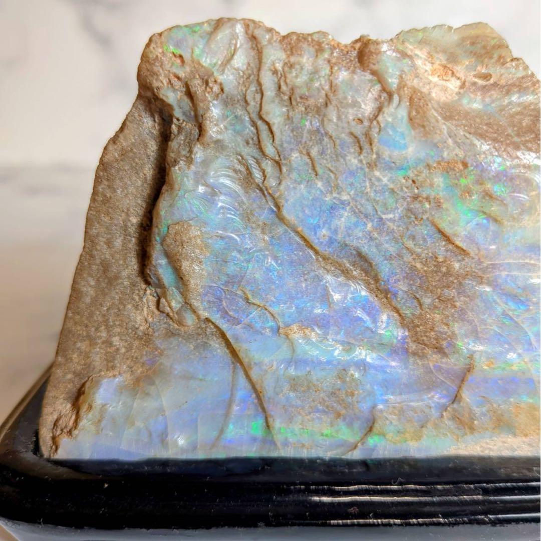 オパール　鑑賞石　観賞石　飾り石　鉱物