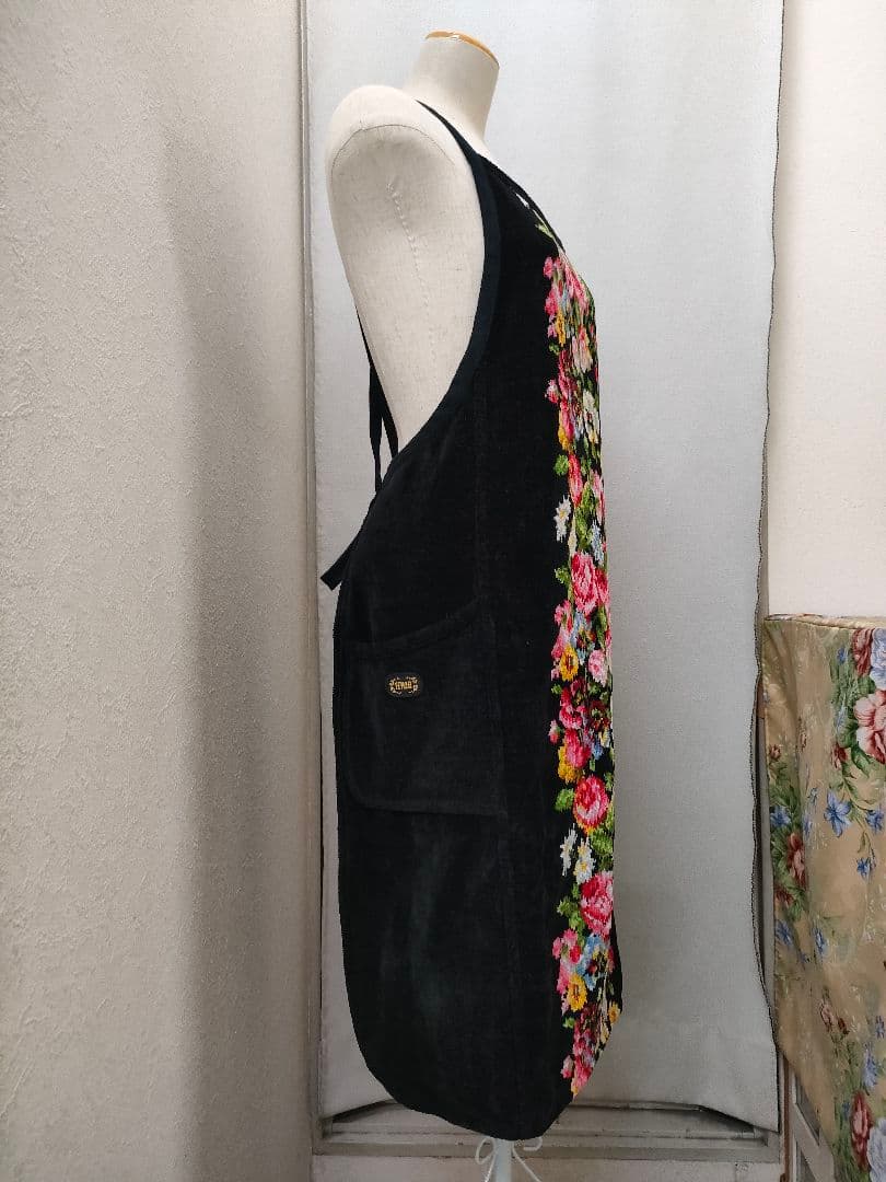 フェイラー　ブラック　花柄　エプロン