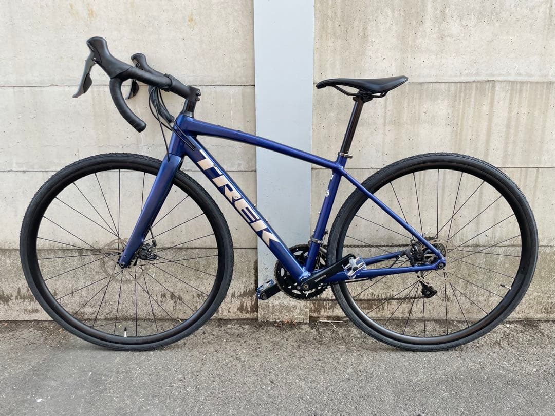 【綺麗だが訳有】トレック　ドマーネ　al2 ディスク　16速　ロードバイク　49