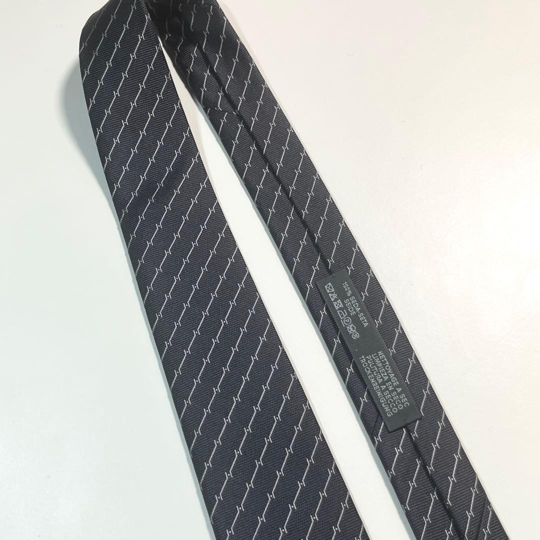 希少✨未使用✨HERMES エルメス　ネクタイ　H柄 ホース　馬　ナロータイ