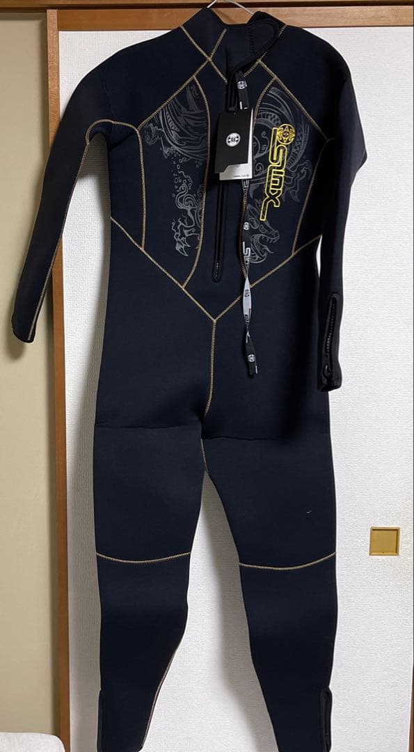 【新品】SLINX ウエットスーツ 5mm フルスーツ 裏起毛　Lサイズ
