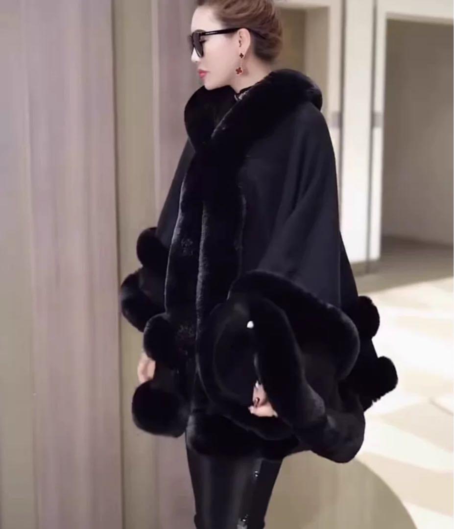 フェイクファーケープアウター✨ゴージャスなお出かけアイテム