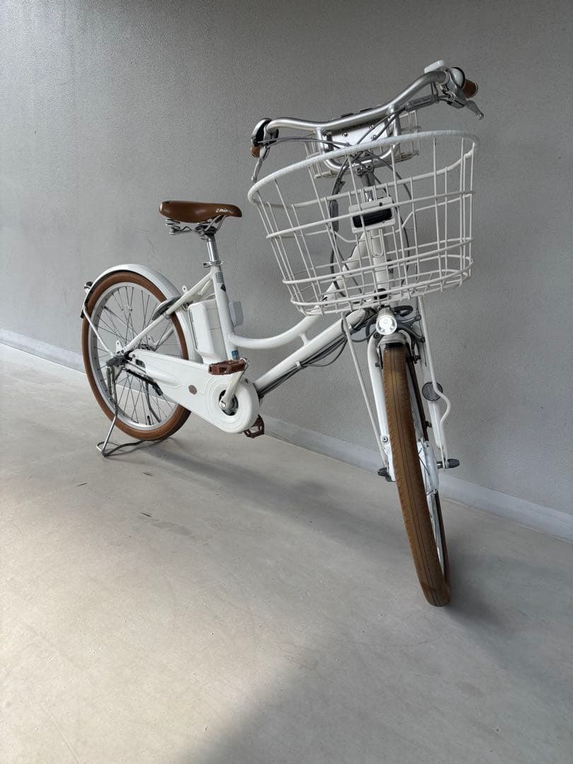 良品　ブリヂストン 電動自転車　BRIDGESTONE イルミオ