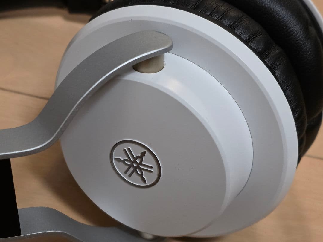 YAMAHA HPH-MT7W　モニターヘッドホン　ホワイト