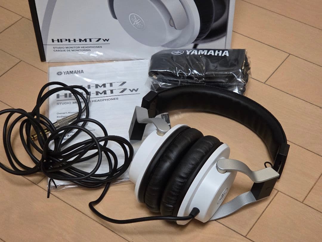 YAMAHA HPH-MT7W　モニターヘッドホン　ホワイト