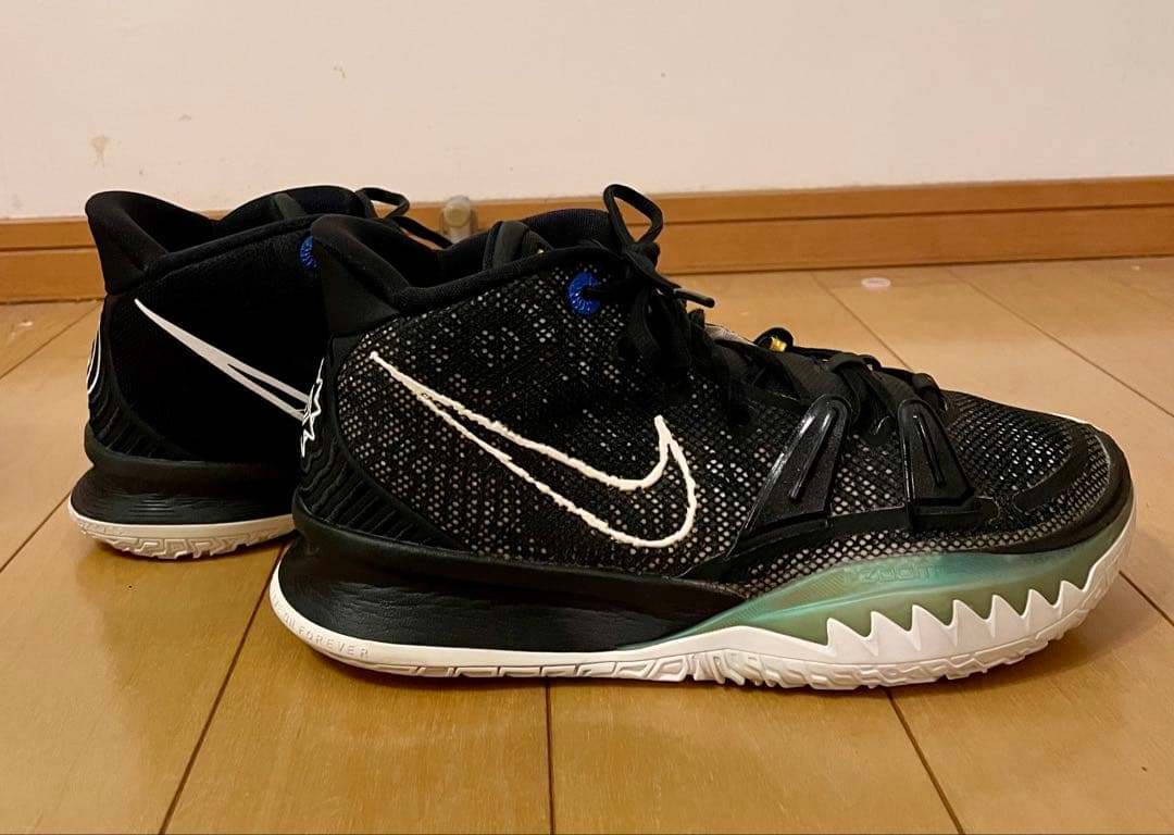 NIKE、カイリー7 EP、26.5センチ