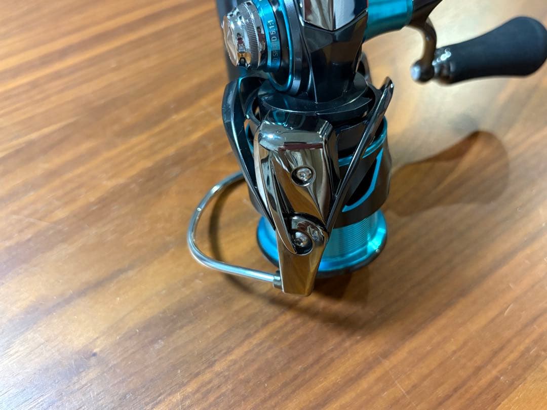 ダイワ　21エメラルダス　AIR FC LT 2500S-DH