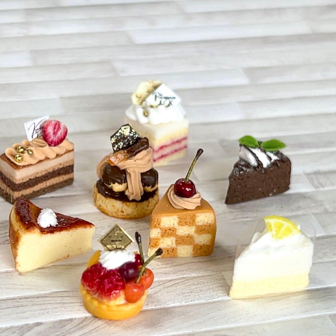 No.205 ミニチュア　スイーツ　ケーキ　ハンドメイド