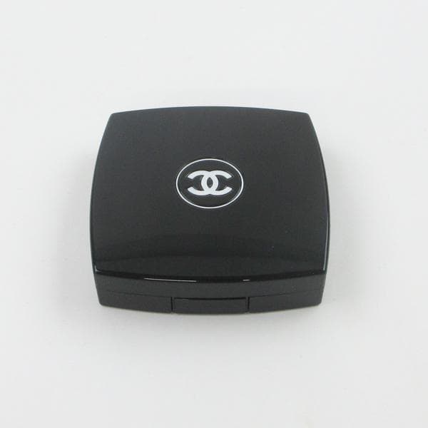 シャネル レ キャトル オンブル ブトン 239 ブトン バロック 特別限定品