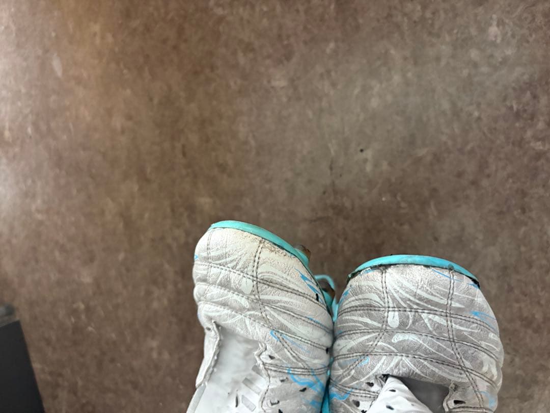 asicsエックスフライプロ