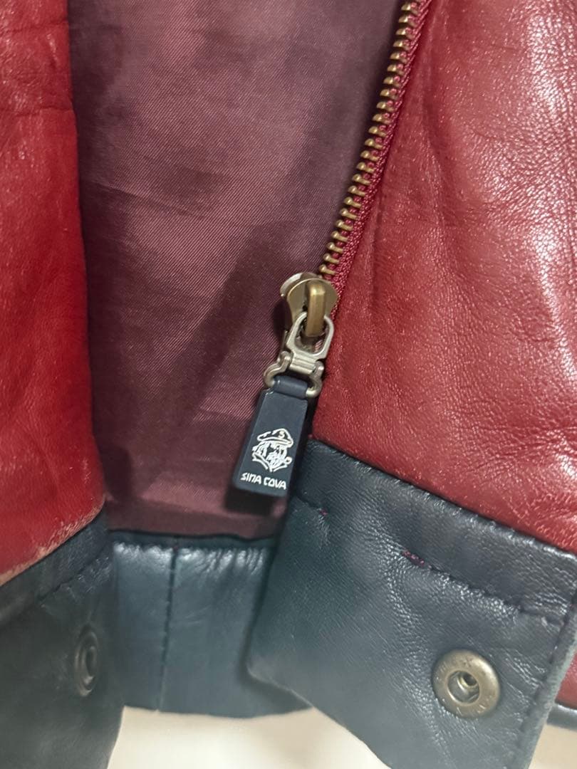 SINA COVA シナコバ　レザー　フード　赤　レッド