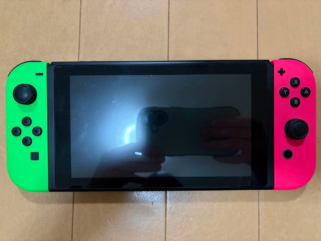 Nintendo Switch 本体&充電ドッグ スプラトゥーン2モデル