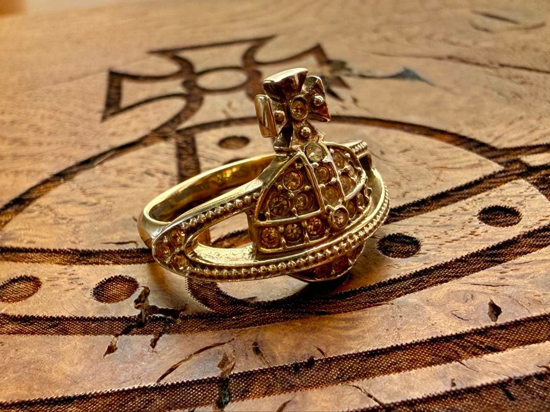 希少旧型 Vivienne Westwoodミニオーブリング S