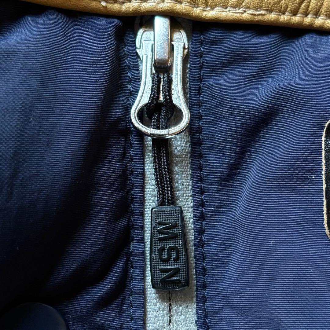 【2010年製】 ナイキスポーツウェア カウレザーダウンベスト バイカラー S