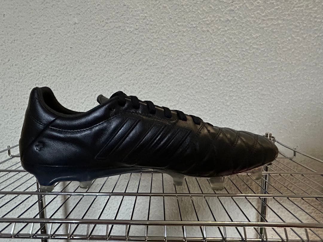 サッカー　スパイク　28センチ