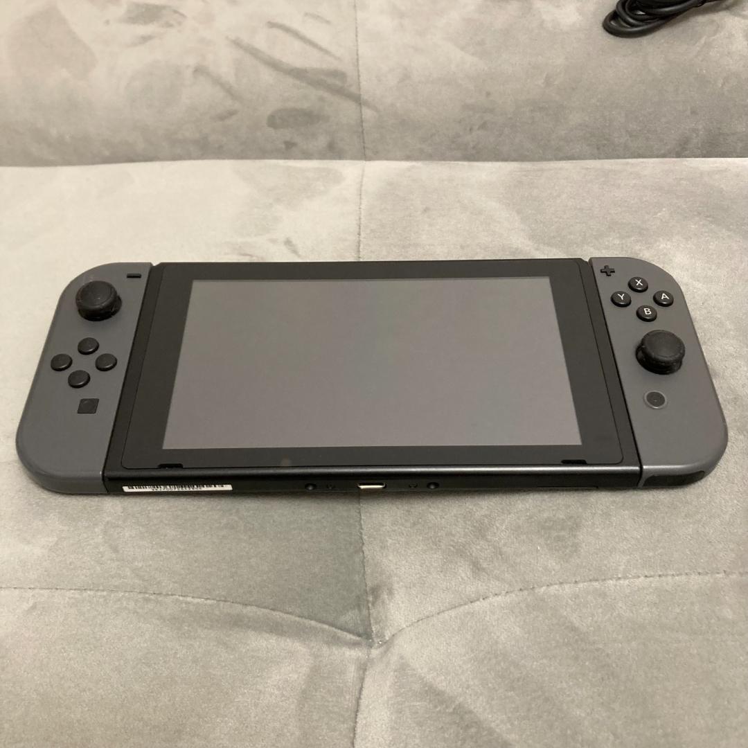 【美品】Nintendo Switch グレー 新型