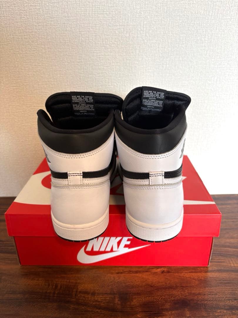 NIKE エアジョーダン1 レトロ ハイ OG ブラック ホワイト 28cm