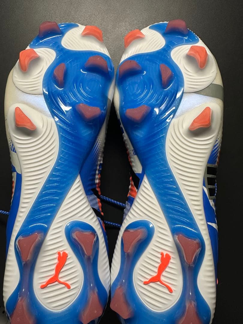 プーマ　フューチャー　Z 1.4 サッカーシューズ