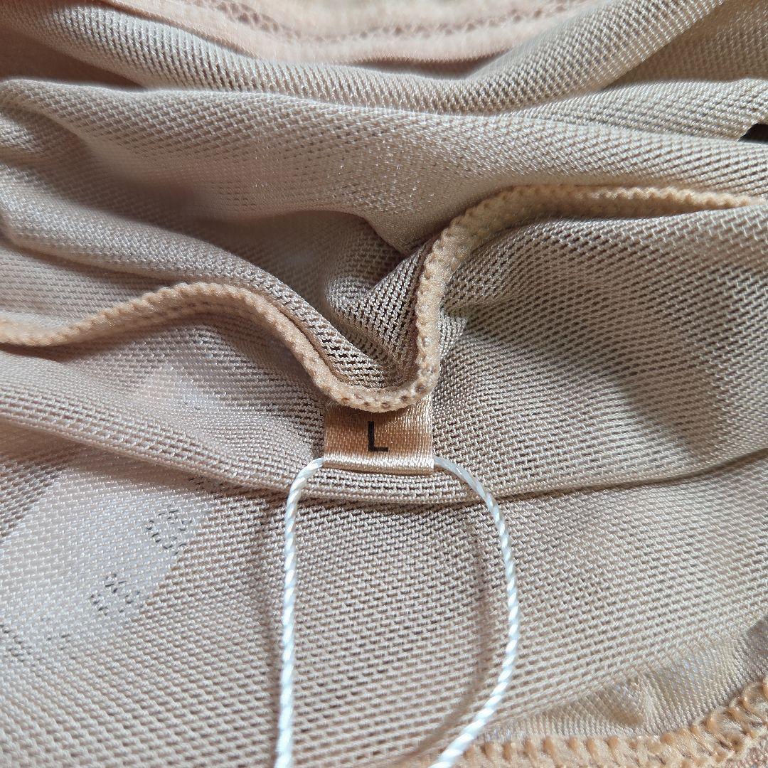 SOLitude professional skinwear　サイズ　L　新品