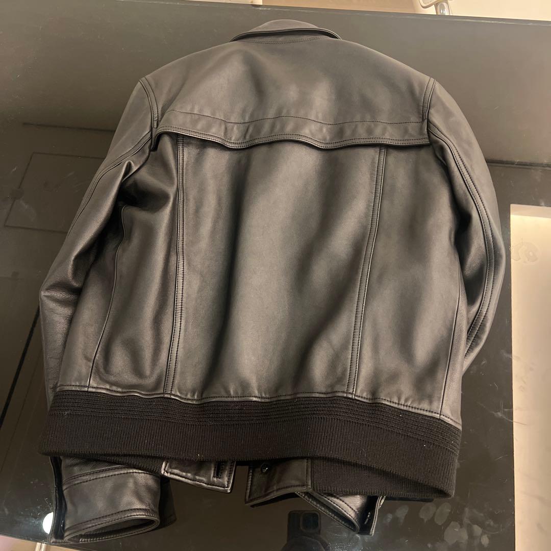 SAINT LAURENTメンズブラックレザージャケット アウター