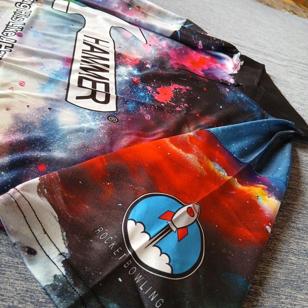 ✨新品✨ハンマー　【2XL】　宇宙　カラフル　大きいサイズ　ボウリングウェア