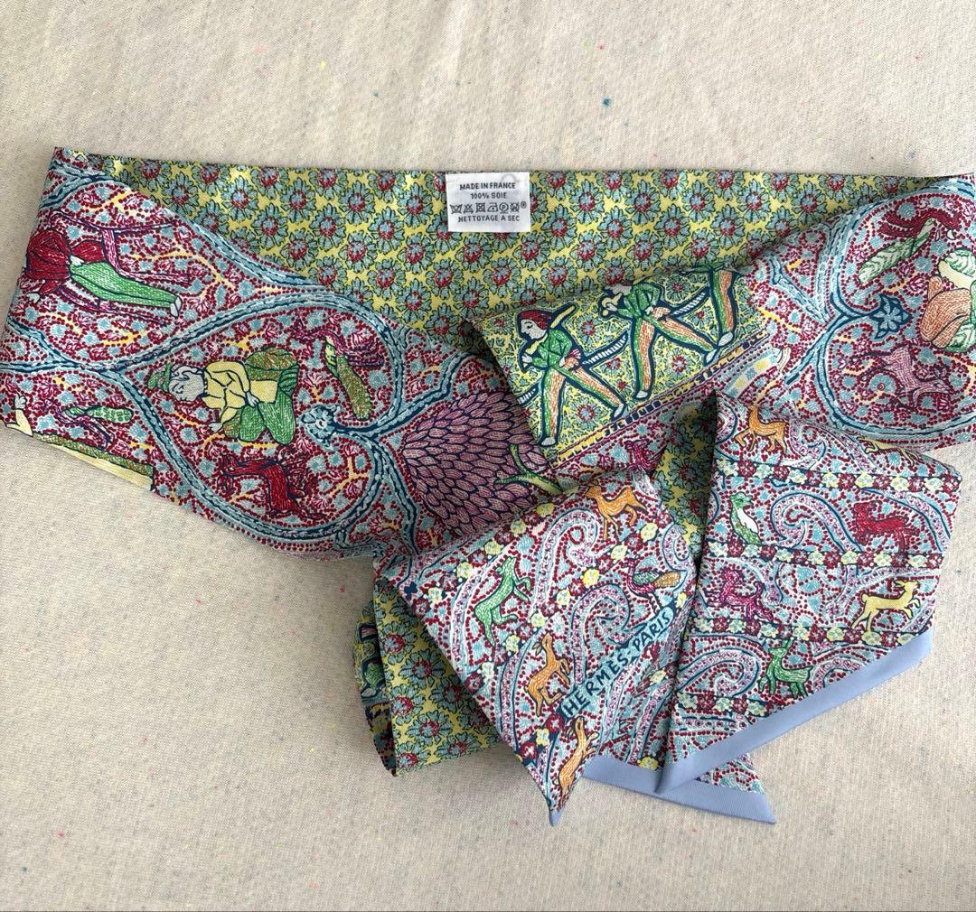 新品　エルメス　スカーフ　マキシツイリー　ラルバイ　グリーン